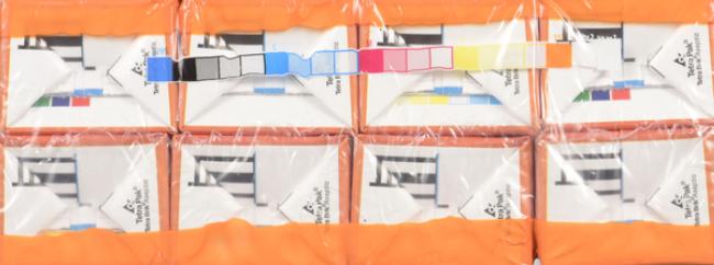 Product gallery 477901610