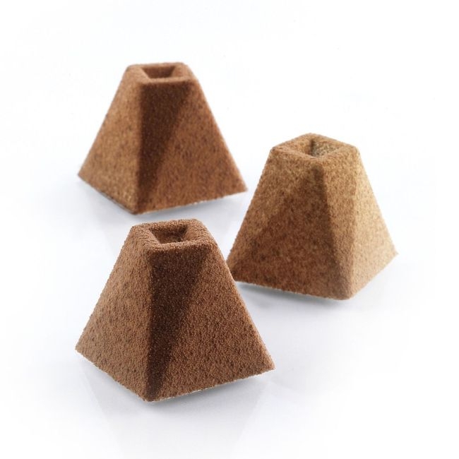 Black Silicone 77 Cavities Mini Pyramid Mold